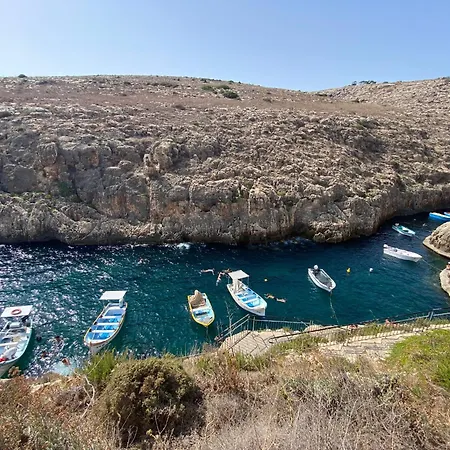 Sunset View - Cosy 2 Bed No 1 * 圣保罗湾城