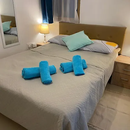 Apartamento Sunset View - Cosy 2 Bed No 1 St Paul's Bay