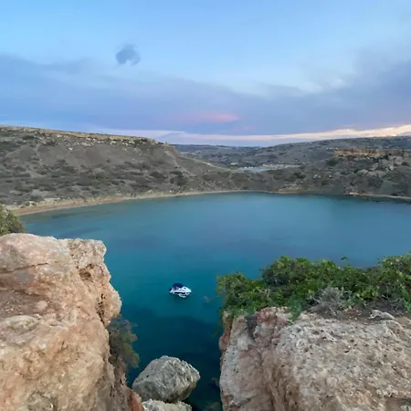 Sunset View - Cosy 2 Bed No 1