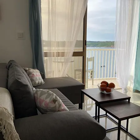 Apartment Sunset View - Cosy 2 Bed No 1 *